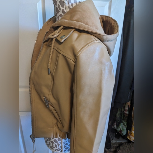 BlankNYC FAUX LEATHER BOMBER JACKET WITH REMOVABLE HOOD - Picture 2 of 11